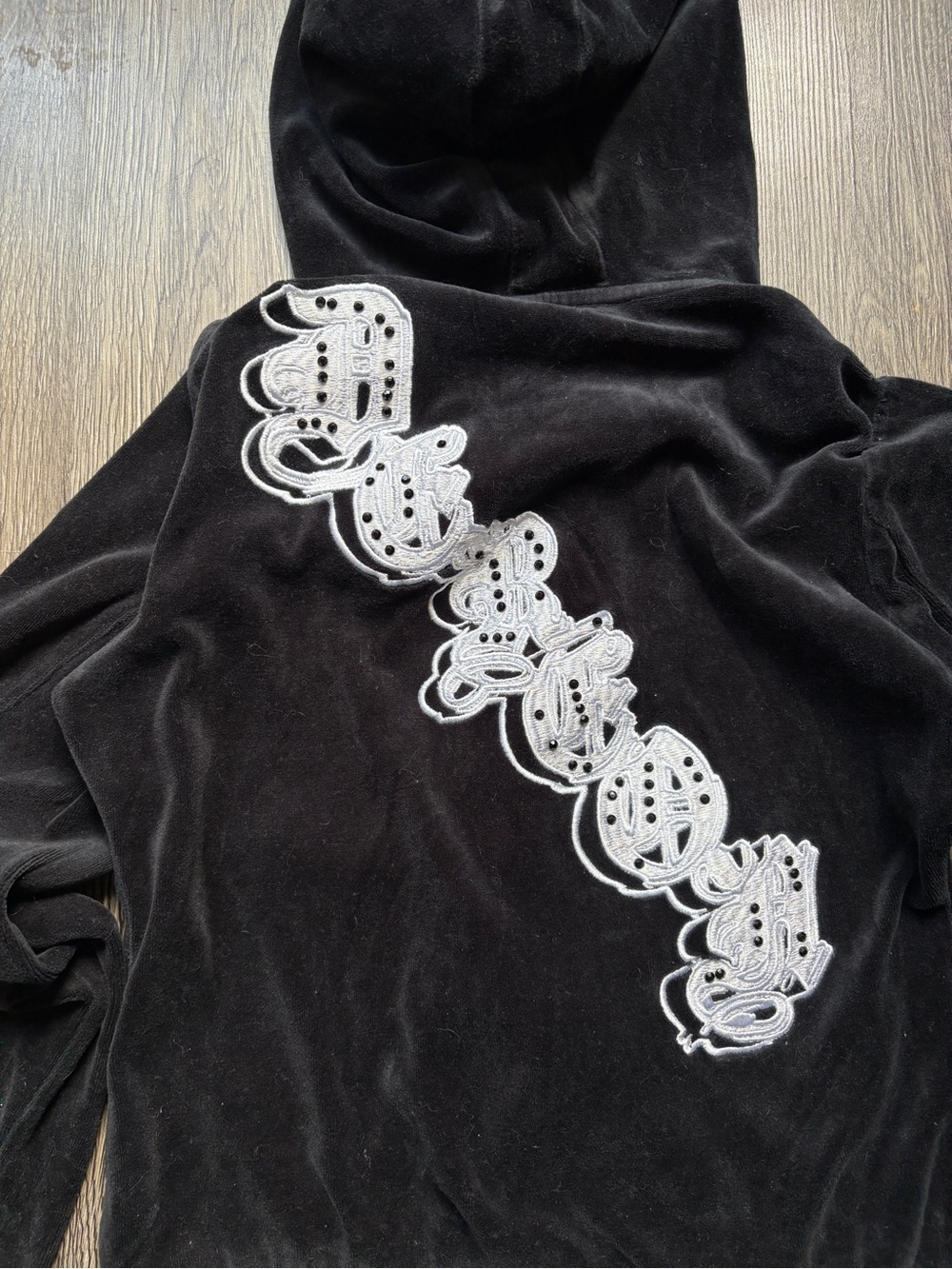 Y2K Black Velvet Zip-Up Hoodie Size M | Gold Zip Detail - Picture 3 of 5